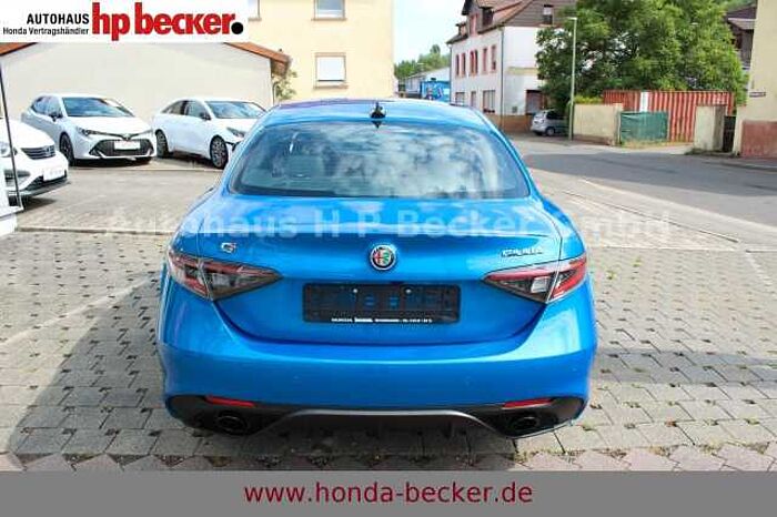 Alfa Romeo Giulia Turbo Veloce Q4 AUTOMATIK WENIG KM