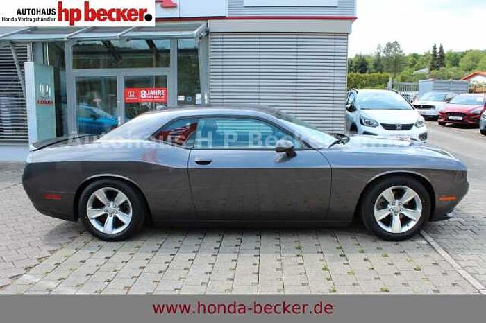 Dodge Challenger SXT V6 3.6 AUTO NAVI KAMERA PDC