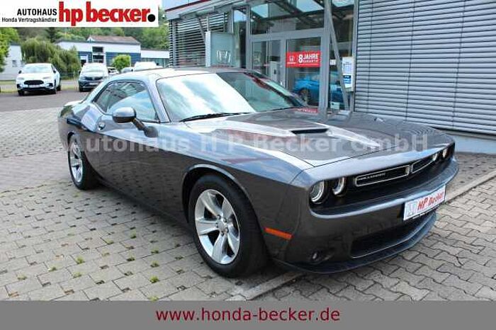 Dodge Challenger SXT V6 3.6 AUTO NAVI KAMERA PDC